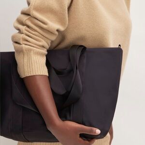 Everlane Black The Recycled Nylon Tote
